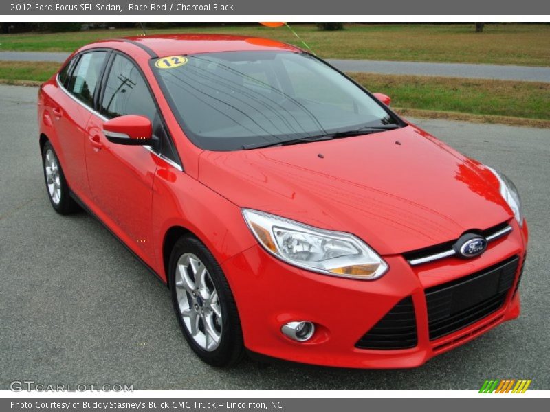 Front 3/4 View of 2012 Focus SEL Sedan