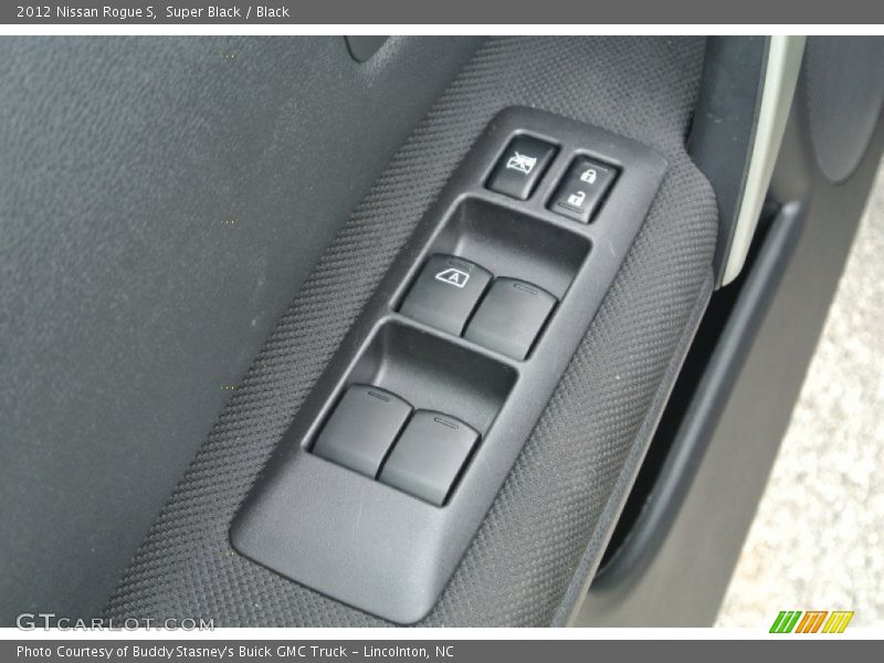 Super Black / Black 2012 Nissan Rogue S