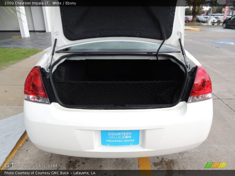 White / Ebony 2009 Chevrolet Impala LT