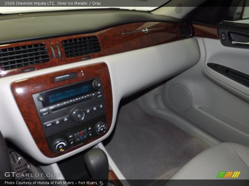 Silver Ice Metallic / Gray 2009 Chevrolet Impala LTZ