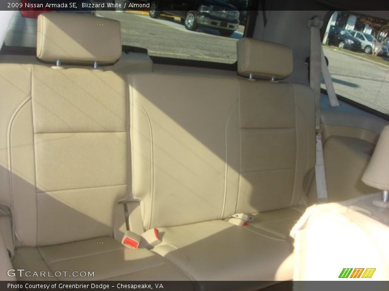 Blizzard White / Almond 2009 Nissan Armada SE