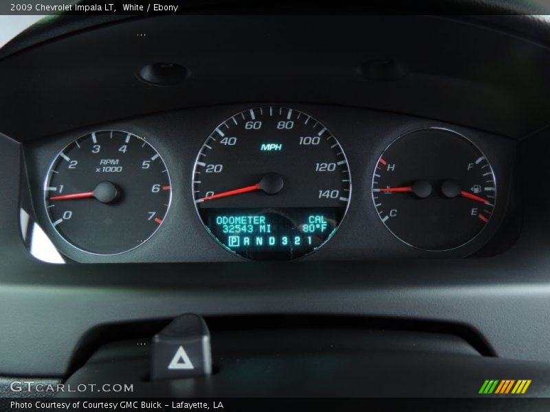 White / Ebony 2009 Chevrolet Impala LT