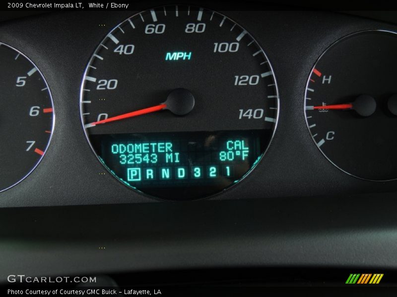 White / Ebony 2009 Chevrolet Impala LT