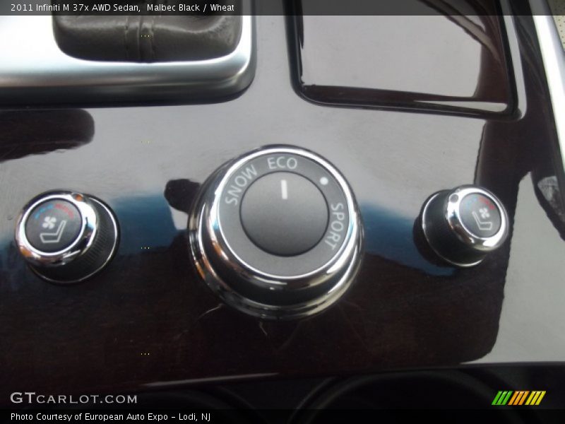 Malbec Black / Wheat 2011 Infiniti M 37x AWD Sedan