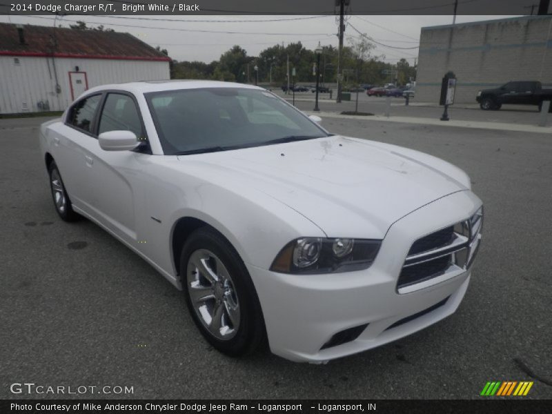 Bright White / Black 2014 Dodge Charger R/T