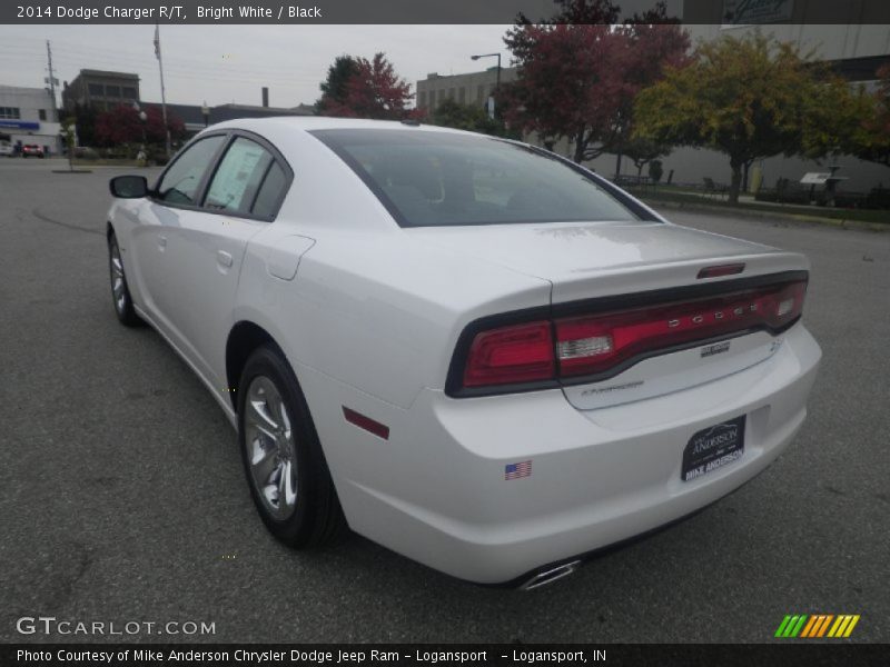 Bright White / Black 2014 Dodge Charger R/T