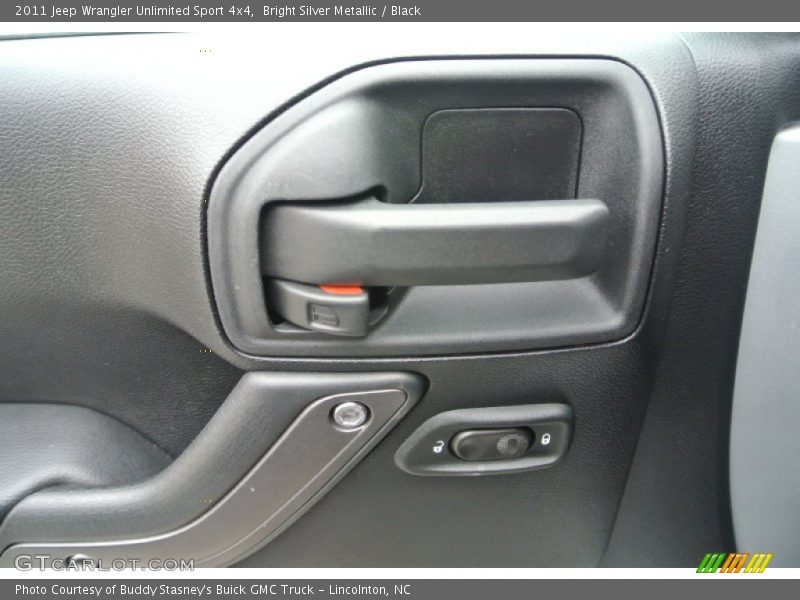 Bright Silver Metallic / Black 2011 Jeep Wrangler Unlimited Sport 4x4