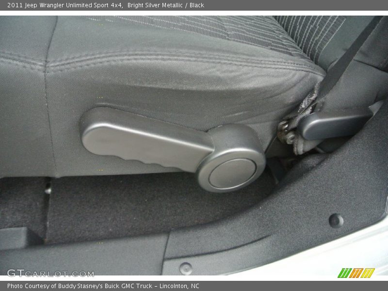 Bright Silver Metallic / Black 2011 Jeep Wrangler Unlimited Sport 4x4