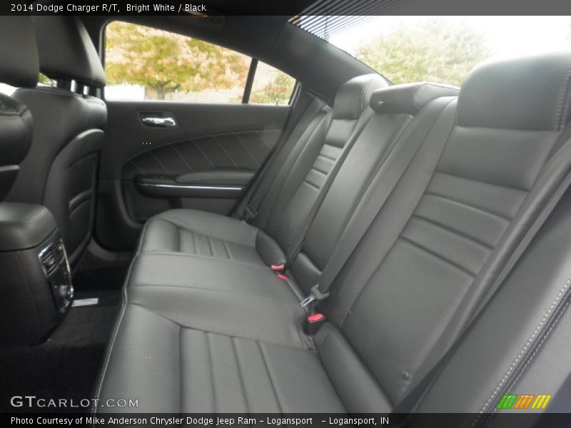 Bright White / Black 2014 Dodge Charger R/T