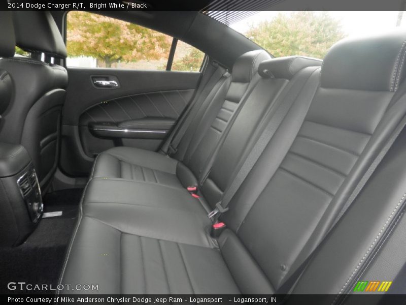 Bright White / Black 2014 Dodge Charger R/T