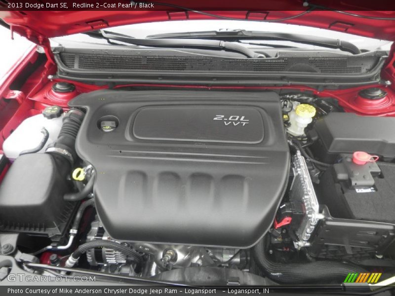 Redline 2-Coat Pearl / Black 2013 Dodge Dart SE