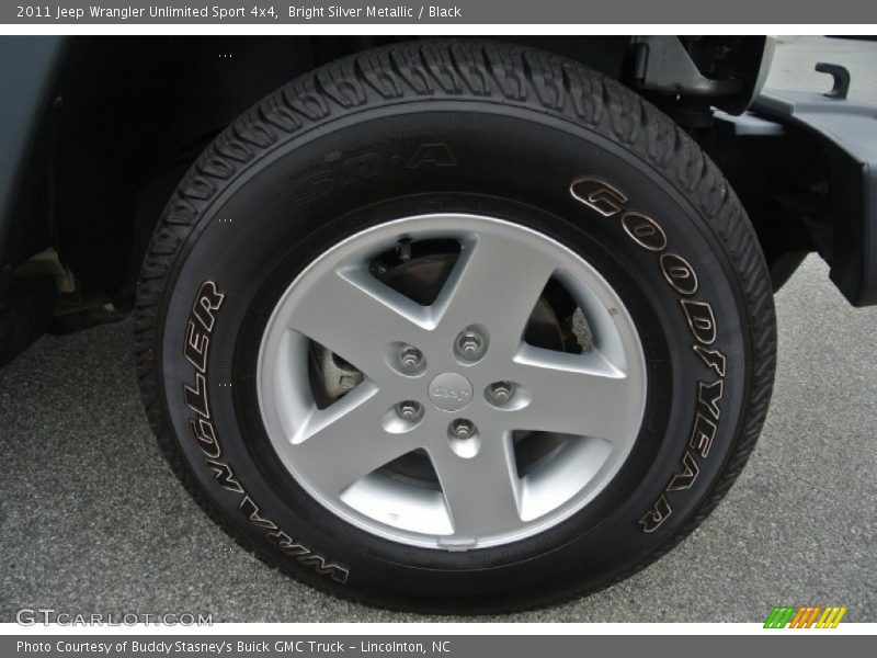 Bright Silver Metallic / Black 2011 Jeep Wrangler Unlimited Sport 4x4