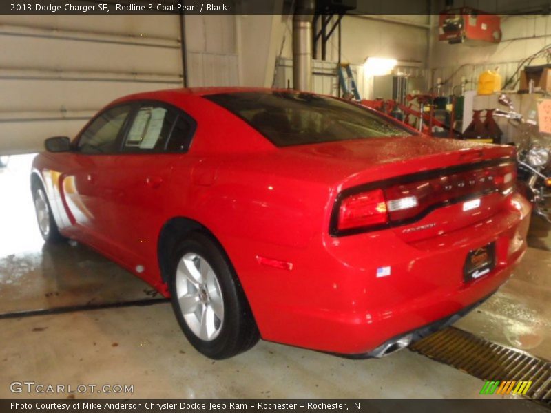 Redline 3 Coat Pearl / Black 2013 Dodge Charger SE