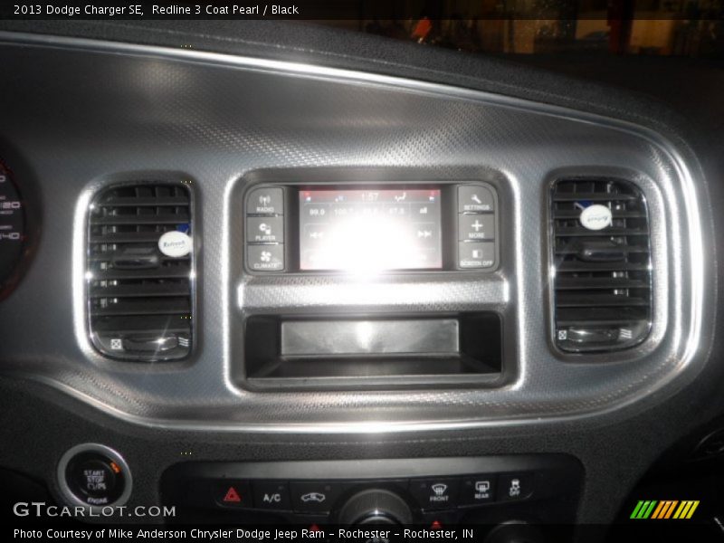 Redline 3 Coat Pearl / Black 2013 Dodge Charger SE