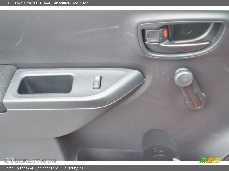 Absolutely Red / Ash 2014 Toyota Yaris L 3 Door