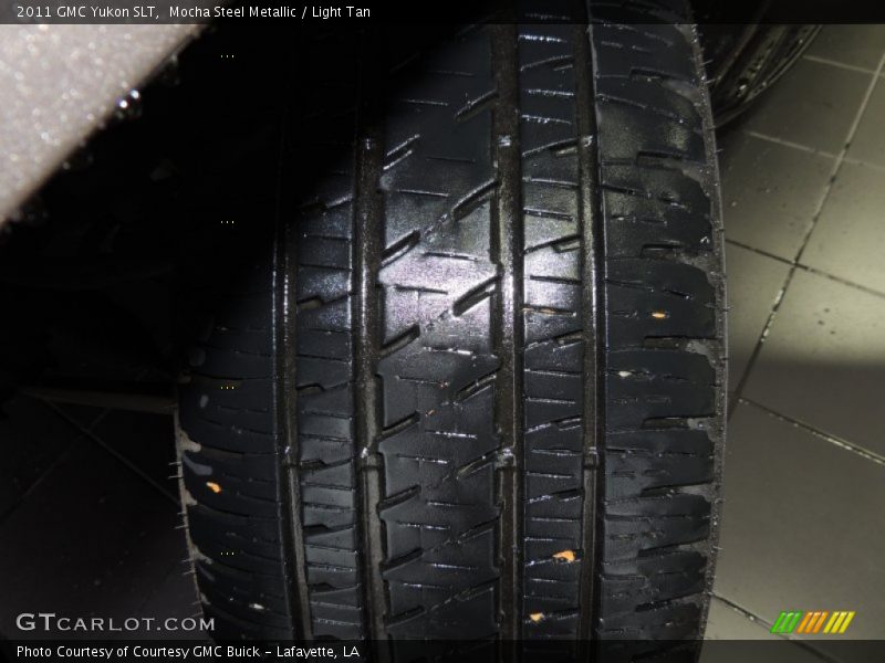 Mocha Steel Metallic / Light Tan 2011 GMC Yukon SLT