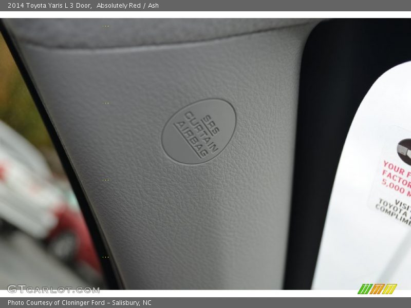 Absolutely Red / Ash 2014 Toyota Yaris L 3 Door