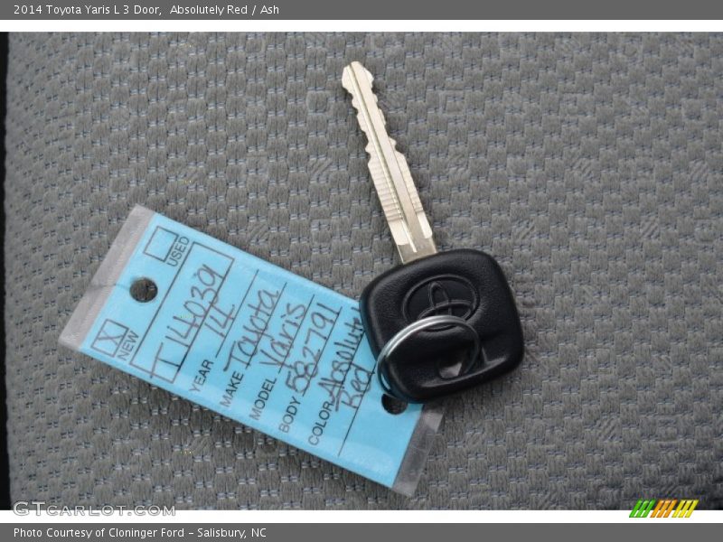 Absolutely Red / Ash 2014 Toyota Yaris L 3 Door