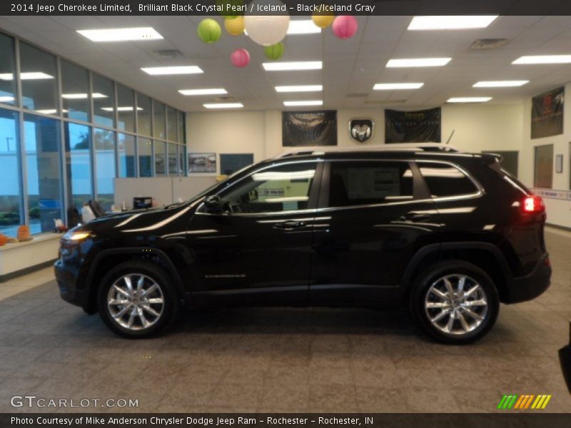 Brilliant Black Crystal Pearl / Iceland - Black/Iceland Gray 2014 Jeep Cherokee Limited