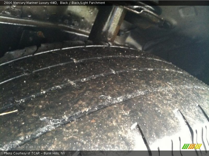 Black / Black/Light Parchment 2006 Mercury Mariner Luxury 4WD