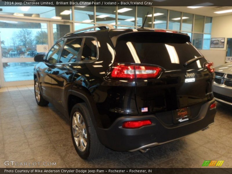 Brilliant Black Crystal Pearl / Iceland - Black/Iceland Gray 2014 Jeep Cherokee Limited