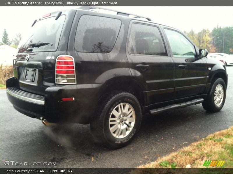 Black / Black/Light Parchment 2006 Mercury Mariner Luxury 4WD