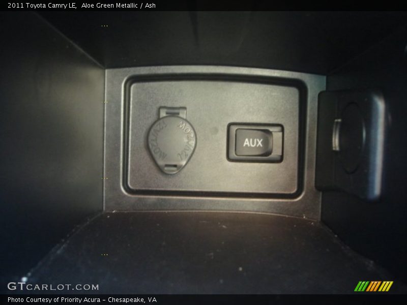 Aloe Green Metallic / Ash 2011 Toyota Camry LE