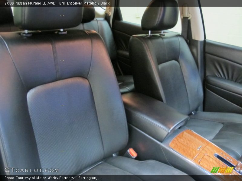 Brilliant Silver Metallic / Black 2009 Nissan Murano LE AWD