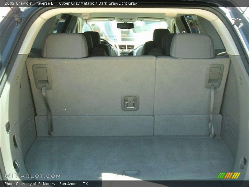 Cyber Gray Metallic / Dark Gray/Light Gray 2009 Chevrolet Traverse LT
