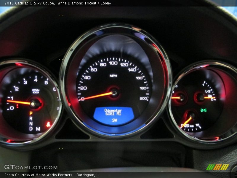 White Diamond Tricoat / Ebony 2013 Cadillac CTS -V Coupe