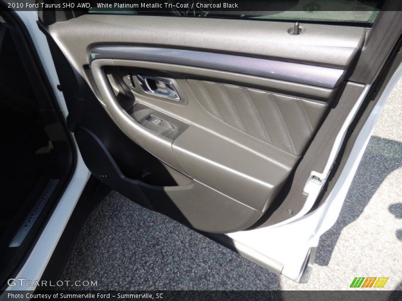 White Platinum Metallic Tri-Coat / Charcoal Black 2010 Ford Taurus SHO AWD