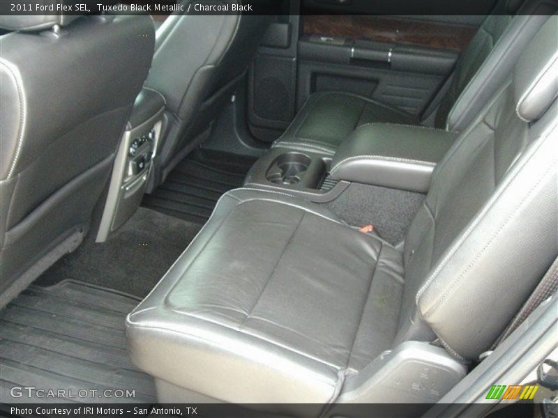 Tuxedo Black Metallic / Charcoal Black 2011 Ford Flex SEL