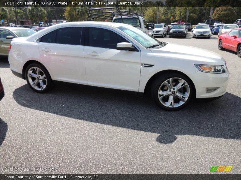 White Platinum Metallic Tri-Coat / Charcoal Black 2010 Ford Taurus SHO AWD