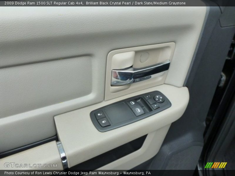 Brilliant Black Crystal Pearl / Dark Slate/Medium Graystone 2009 Dodge Ram 1500 SLT Regular Cab 4x4