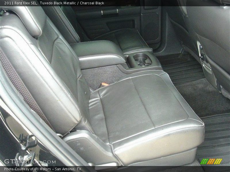 Tuxedo Black Metallic / Charcoal Black 2011 Ford Flex SEL