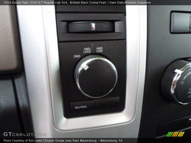 Brilliant Black Crystal Pearl / Dark Slate/Medium Graystone 2009 Dodge Ram 1500 SLT Regular Cab 4x4