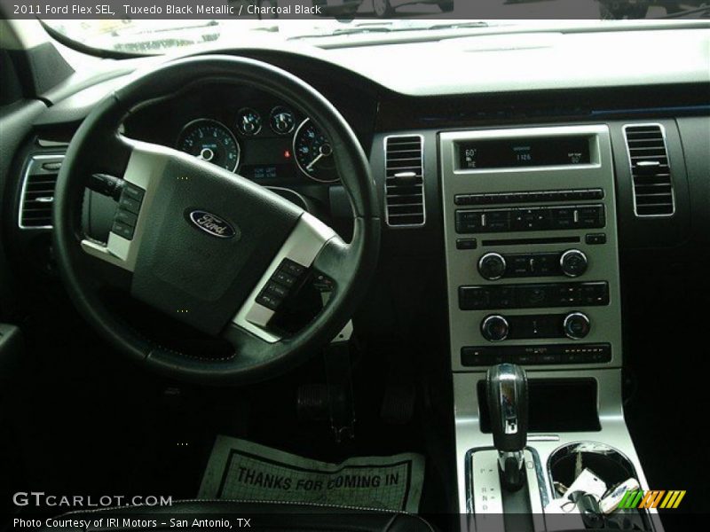 Tuxedo Black Metallic / Charcoal Black 2011 Ford Flex SEL