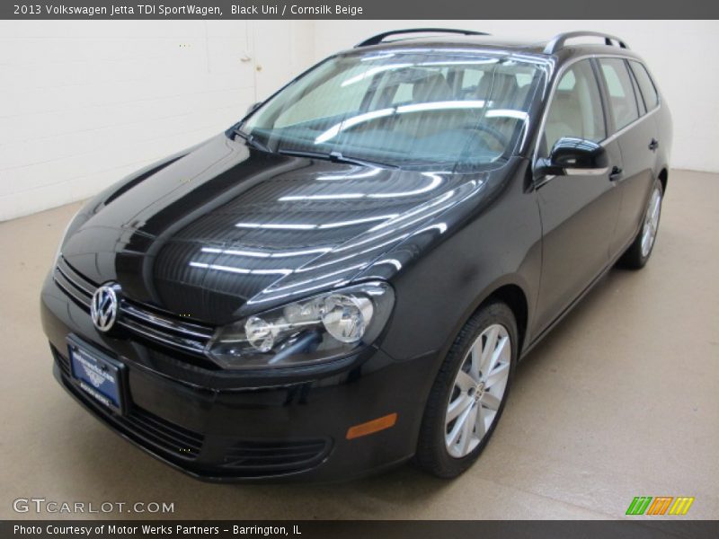 Black Uni / Cornsilk Beige 2013 Volkswagen Jetta TDI SportWagen