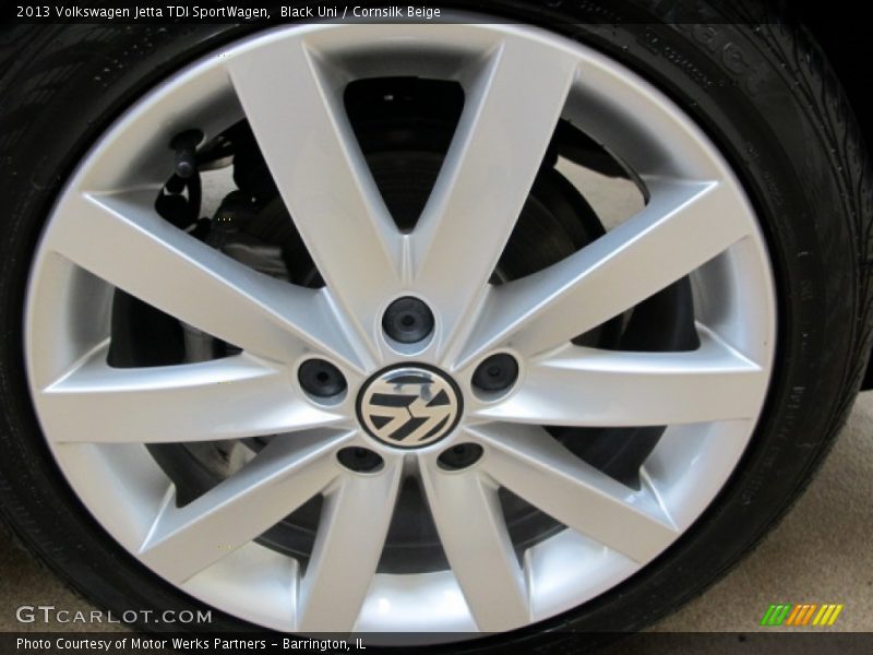 Black Uni / Cornsilk Beige 2013 Volkswagen Jetta TDI SportWagen
