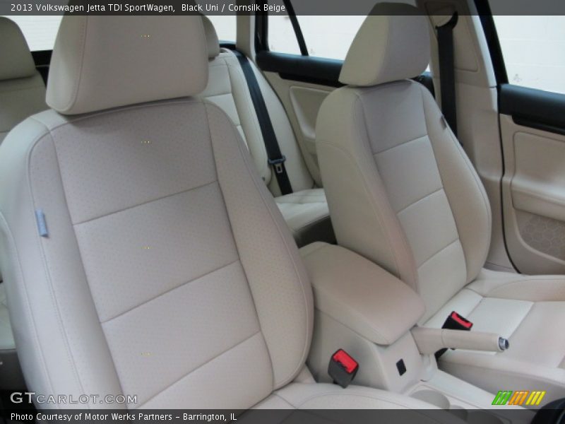 Black Uni / Cornsilk Beige 2013 Volkswagen Jetta TDI SportWagen