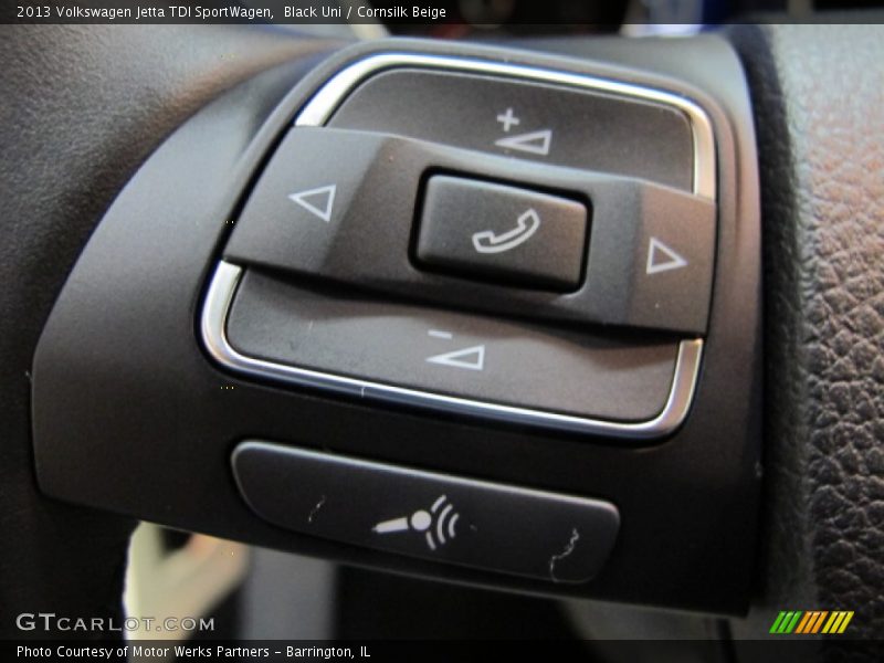 Black Uni / Cornsilk Beige 2013 Volkswagen Jetta TDI SportWagen