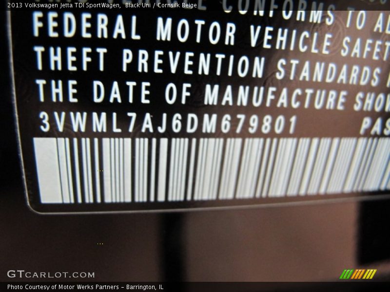 Black Uni / Cornsilk Beige 2013 Volkswagen Jetta TDI SportWagen