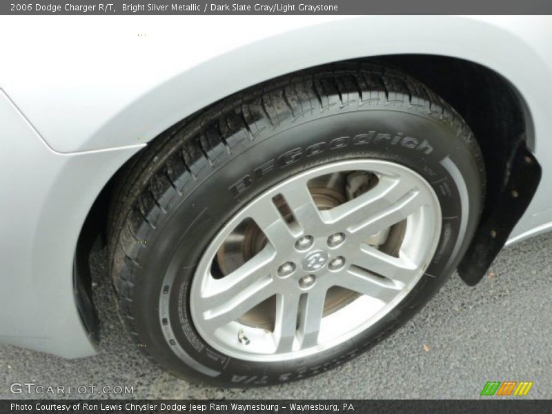 Bright Silver Metallic / Dark Slate Gray/Light Graystone 2006 Dodge Charger R/T