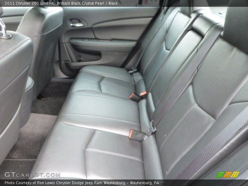Brilliant Black Crystal Pearl / Black 2011 Chrysler 200 Limited