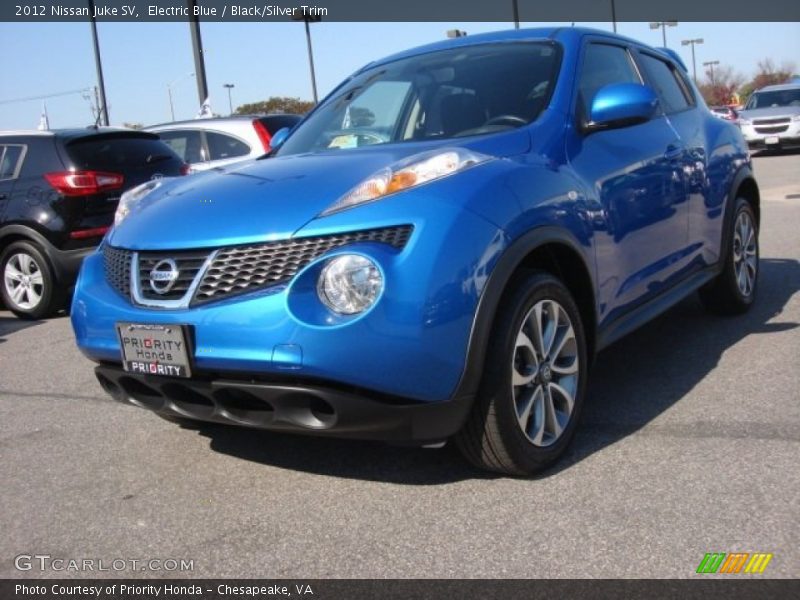 Electric Blue / Black/Silver Trim 2012 Nissan Juke SV
