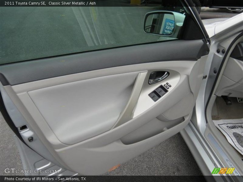 Classic Silver Metallic / Ash 2011 Toyota Camry SE