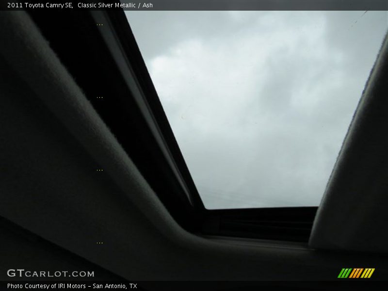Classic Silver Metallic / Ash 2011 Toyota Camry SE