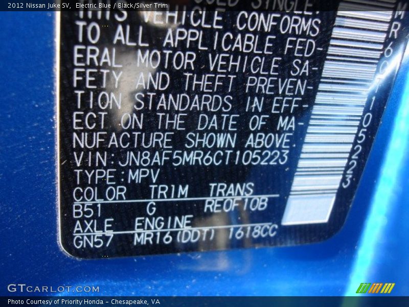Electric Blue / Black/Silver Trim 2012 Nissan Juke SV