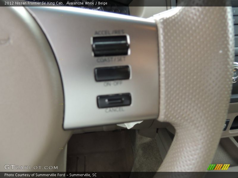 Avalanche White / Beige 2012 Nissan Frontier SV King Cab