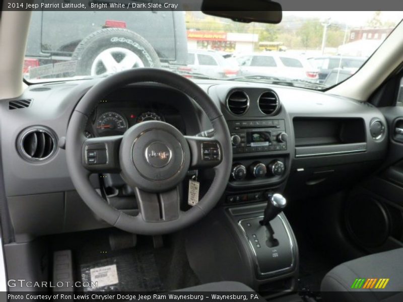 Bright White / Dark Slate Gray 2014 Jeep Patriot Latitude